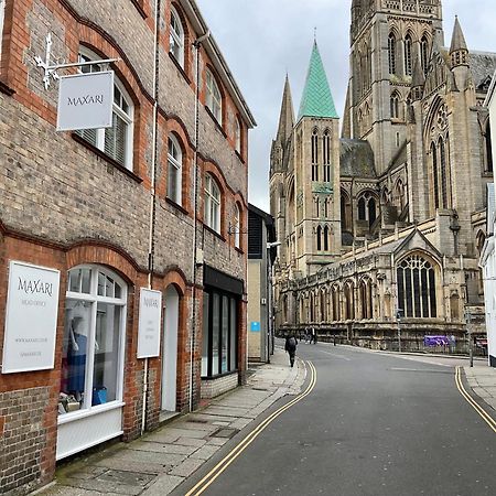 Private Double Room With Ensuite, No Breakfast, Truro City Centre Exterior photo